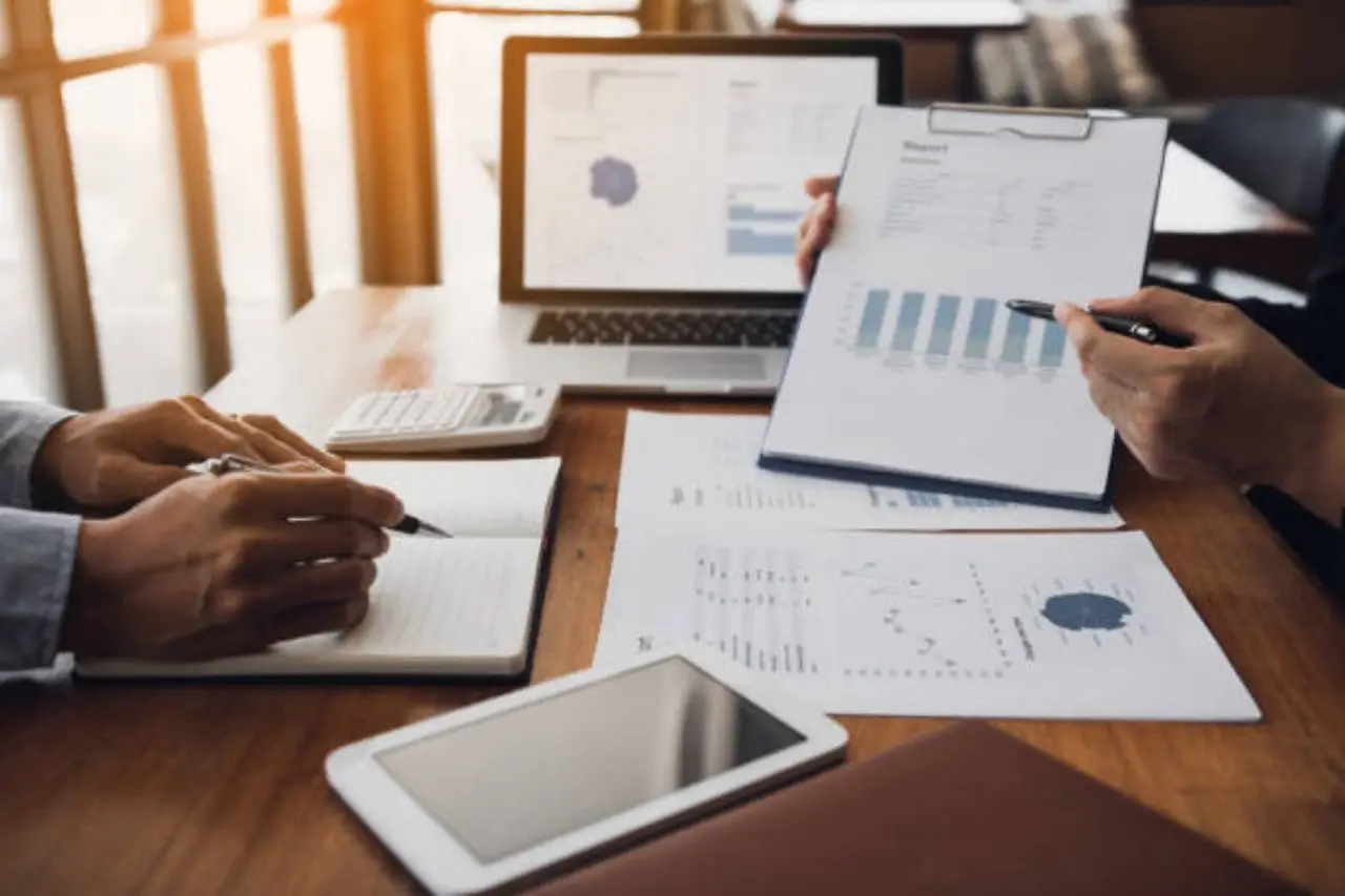 Cosa significa l’acronimo CAB e perché è così usato in diversi settori?