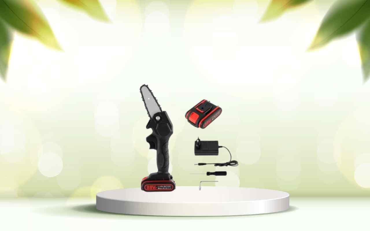 Scopri la mini motosega a batteria: pota e taglia senza fatica in ogni giardino